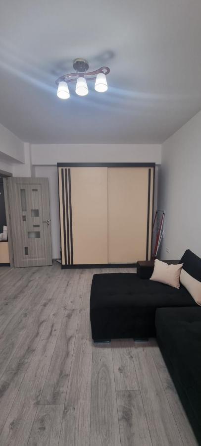 Apartament Mihaela Ramnicu Valcea Luaran gambar